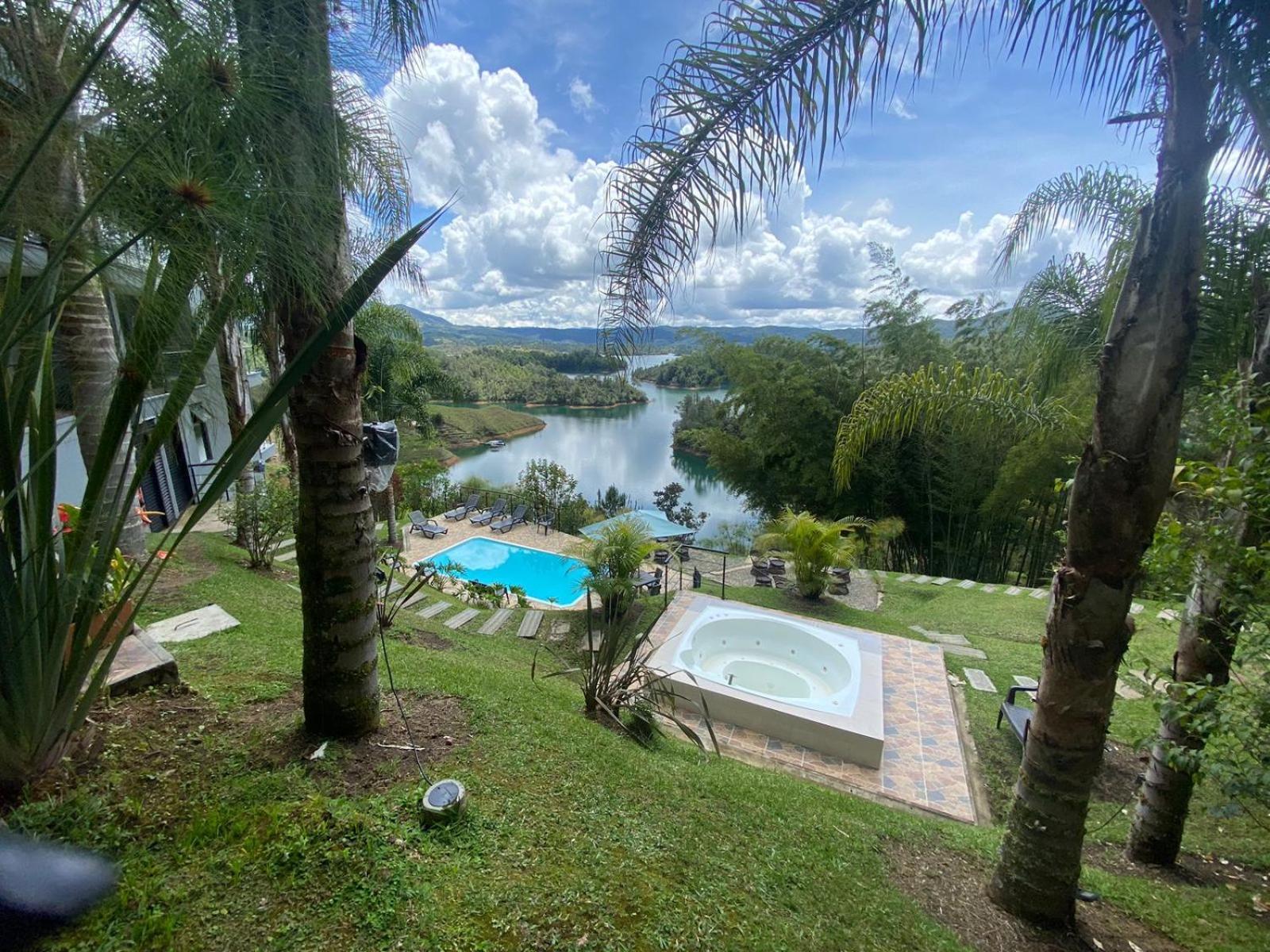Ab Natural Reserve Lifestyle Hotel Guatapé エクステリア 写真
