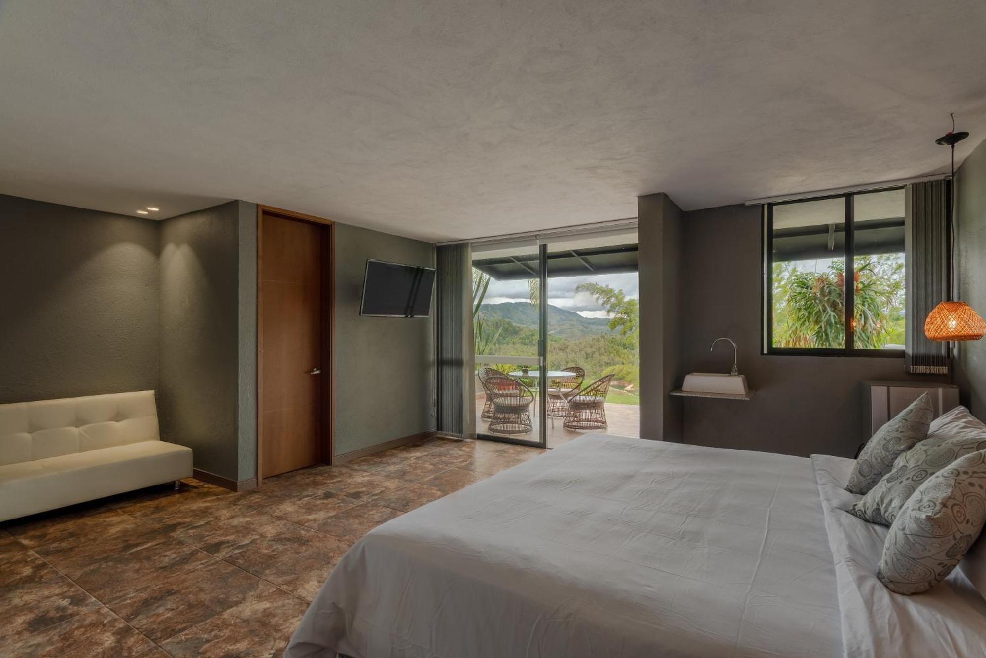 Ab Natural Reserve Lifestyle Hotel Guatapé エクステリア 写真