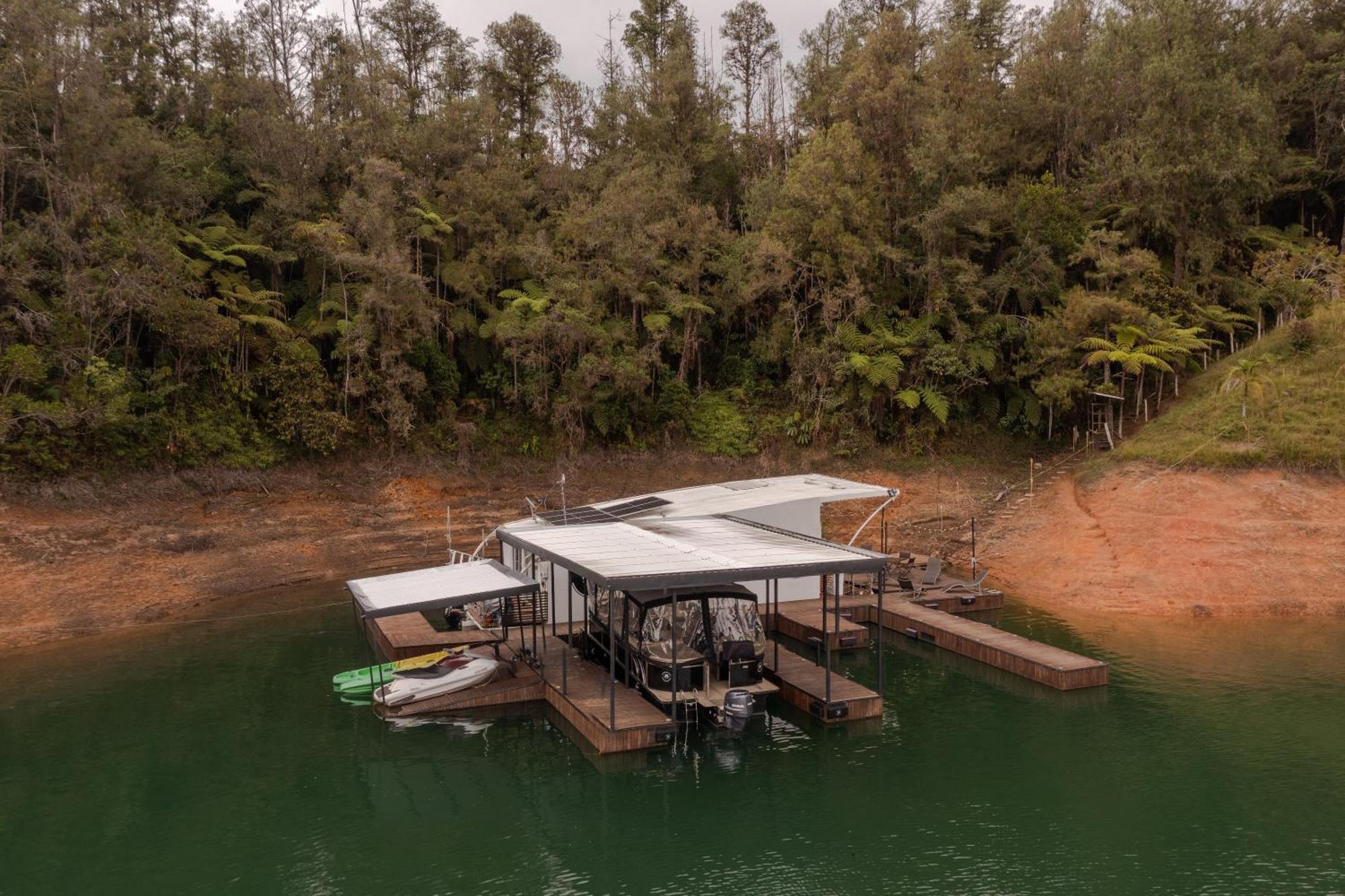 Ab Natural Reserve Lifestyle Hotel Guatapé エクステリア 写真